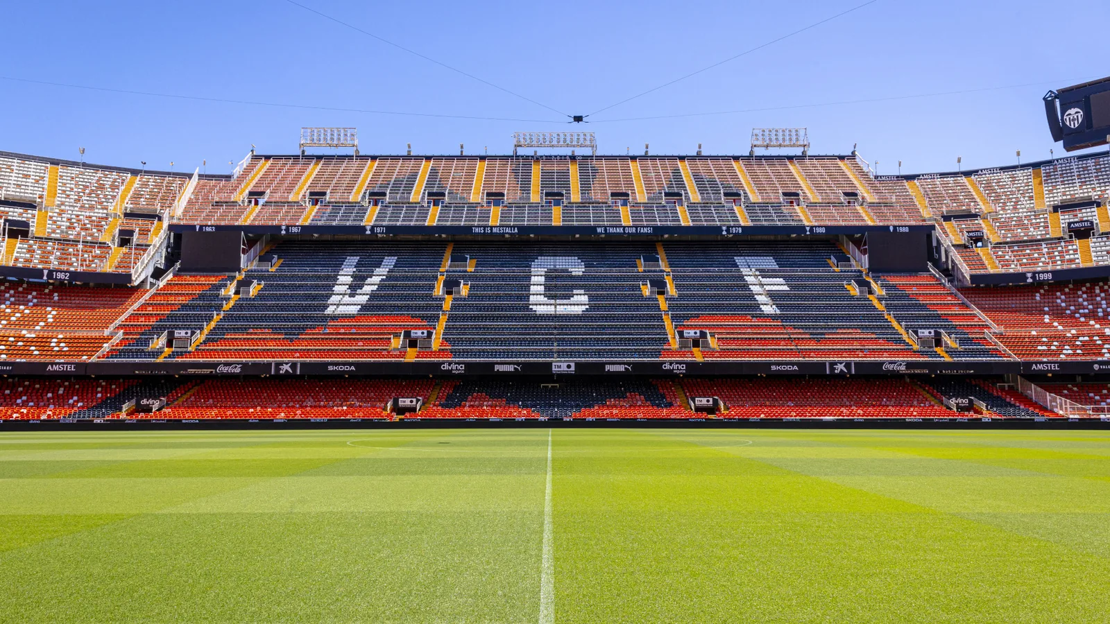 Vista interior del campo de Mestalla