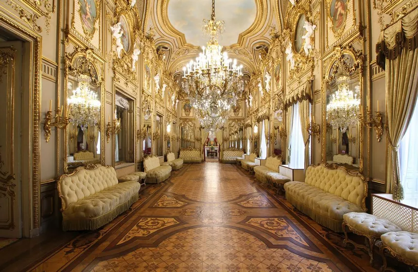 Salón del Palacio de Fernán Núñez de Madrid